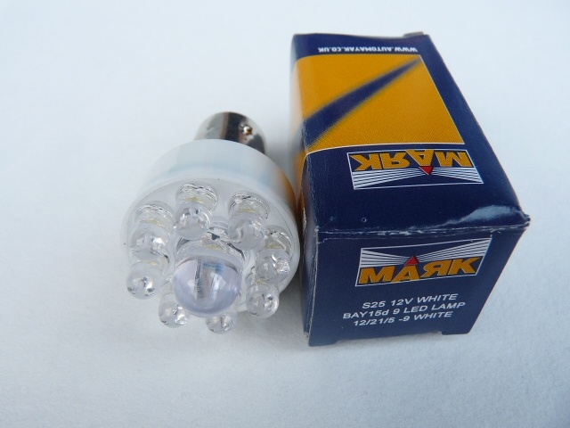 Маяк 12v white. 12-T20-w/9led. 12t25-w\9led. Маяк" t20 12v 9led White. Маяк 12t20/5-w/9led.